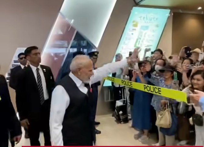 पीएम मोदी ने जापान में की बुलेट ट्रेन की सवारी, अहम समझौतों पर बनी बात