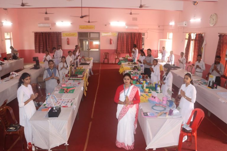 बाघमारा : सरस्वती शिशु विद्या मंदिर में तीन दिवसीय प्रांतीय विज्ञान मेले का समापन