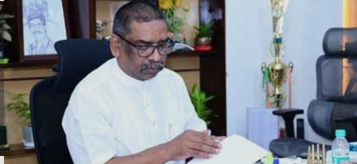 थैलीसीमिया पीड़ित बच्चों को चढ़ाया HIV पॉजिटिव ब्लड, सीएम ने सिविल सर्जन को किया सस्पेंड