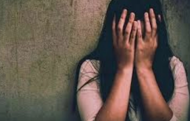 रांची में महिला के चेहरे पर कालिख पोतकर घुमाया, दो आरोपी गिरफ्तार